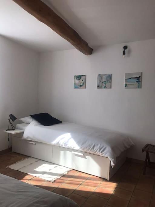 Charming Village House For 6 People Baudinard Luaran gambar