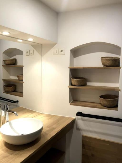 Charming Village House For 6 People Baudinard Luaran gambar